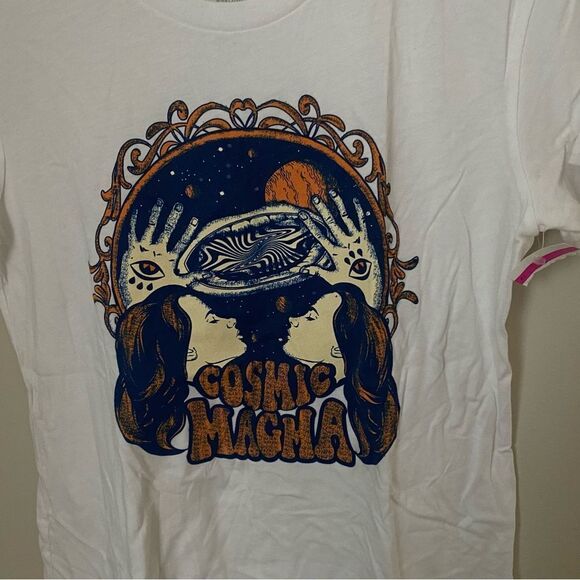 Stunner California T-Shirt White Graphic Cosmic Magma Casual Crew Neck - Picture 2 of 6